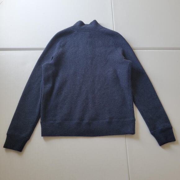 Men's Classic Zip-Up Sweater in Deep Blue - Picture 4 of 7